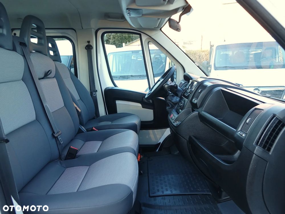 Fiat Ducato 7-osobowy DOKA skrzynia ładunkowa brygadówka - 8