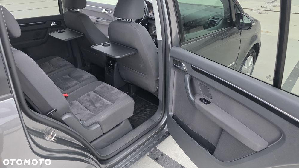 Volkswagen Touran 1.2 TSI BlueMotion Technology Highline - 11