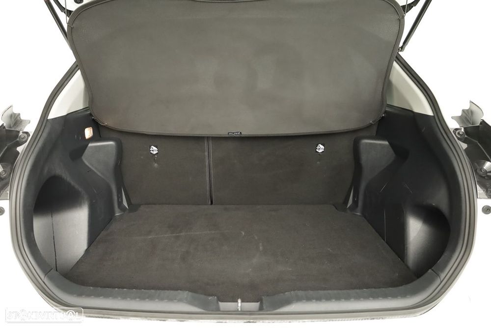 Toyota Yaris Cross 1.5 HDF Comfort - 21