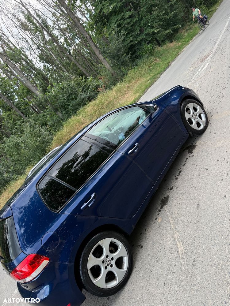 Volkswagen Golf - 3