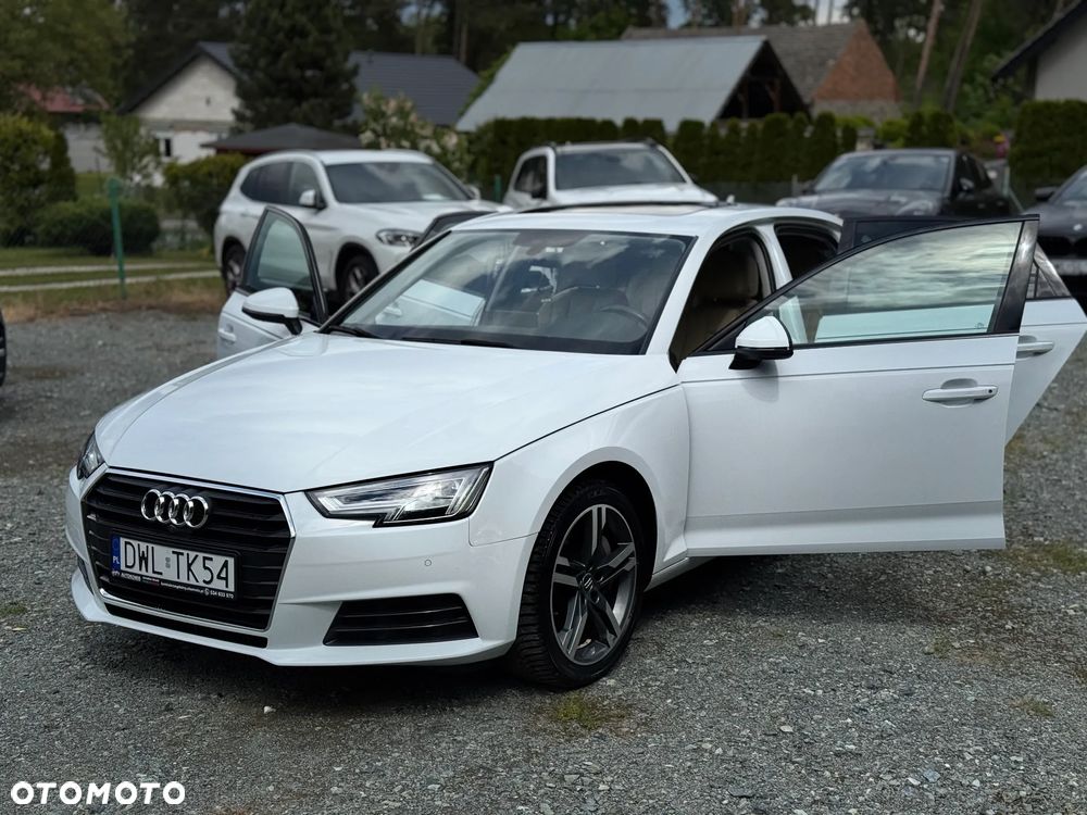 Audi A4 Limousine - 26