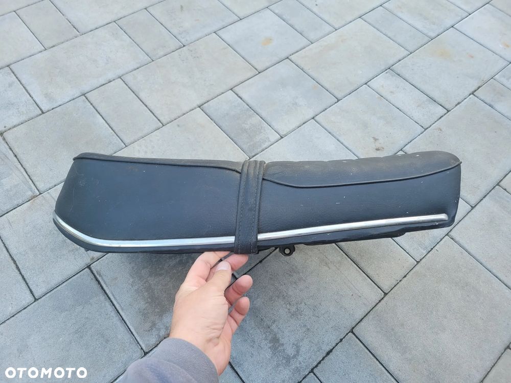 Kanapa, fotel, siedzenie Honda CB 175K - 8