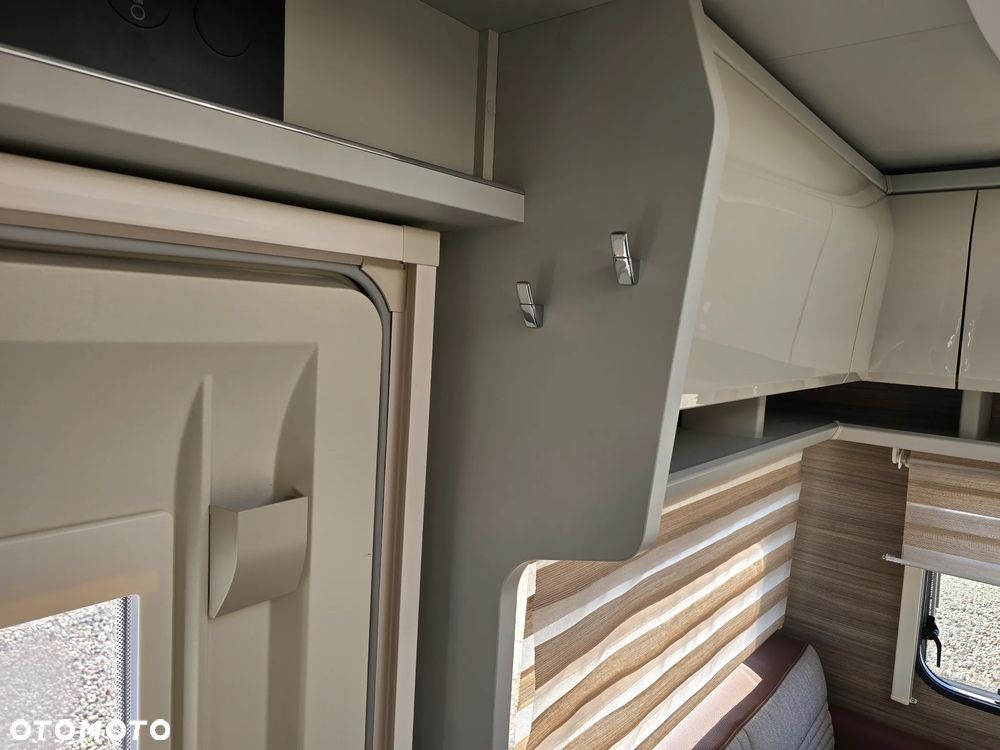 Burstner 490 AVERSO HARMONY tapczny salonka hobby przyczepa kempingowa - 27