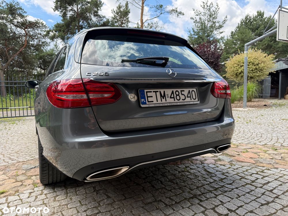 Mercedes-Benz Klasa C 250 7G-TRONIC Avantgarde - 12