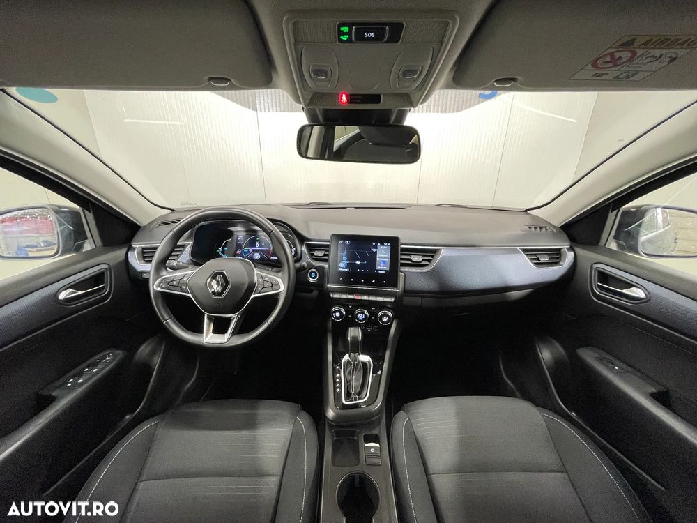 Renault Arkana E-TECH 145 Evolution - 8
