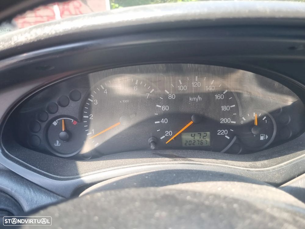 Ford Focus C-Max - 4