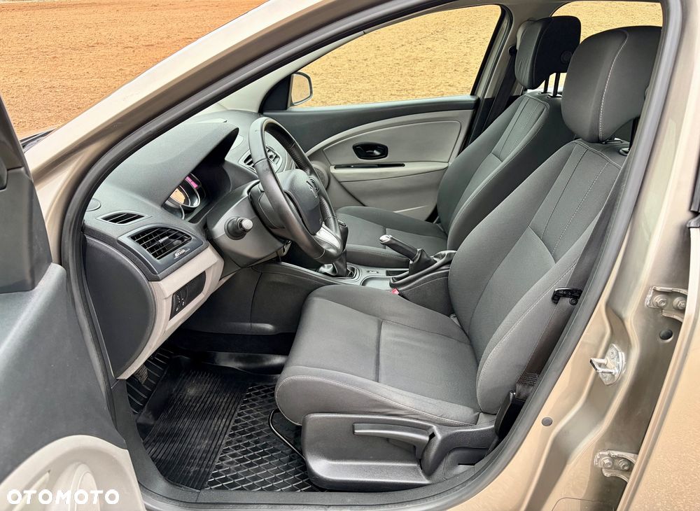 Renault Megane dCi 90 FAP Expression - 21