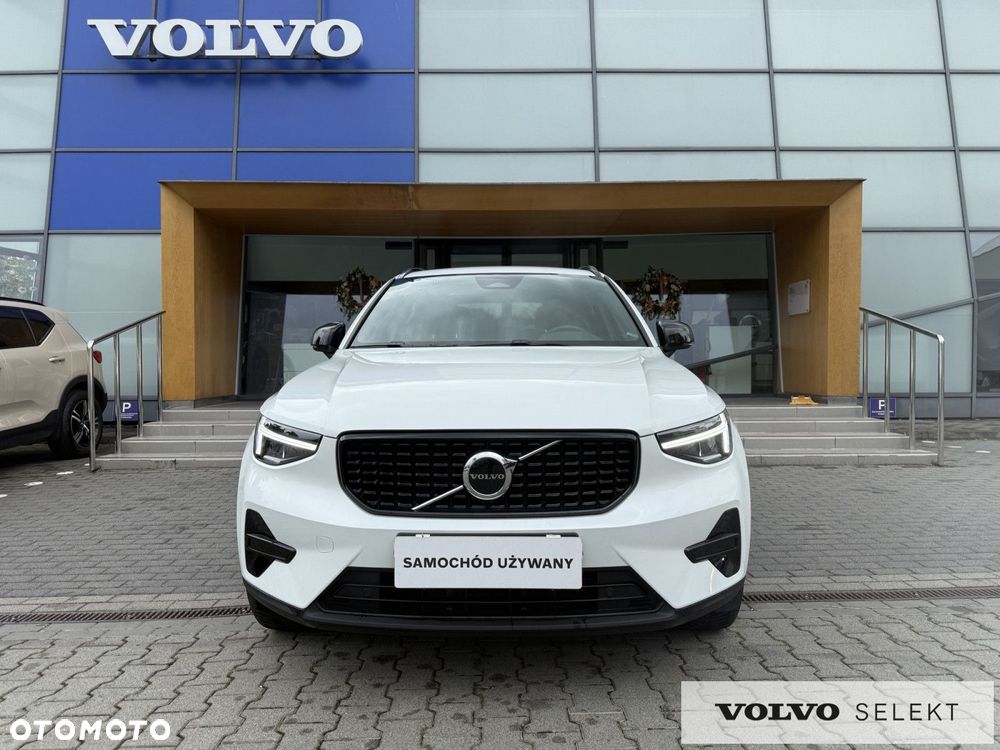 Volvo XC 40 - 4