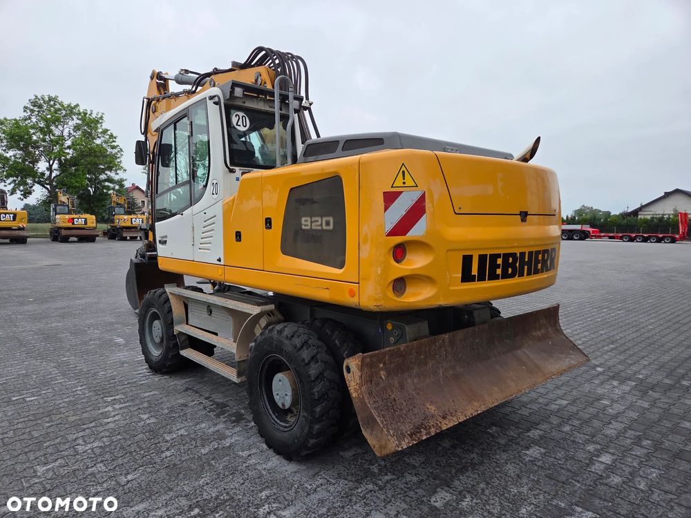 Liebherr A 920 / z Niemiec / - 3