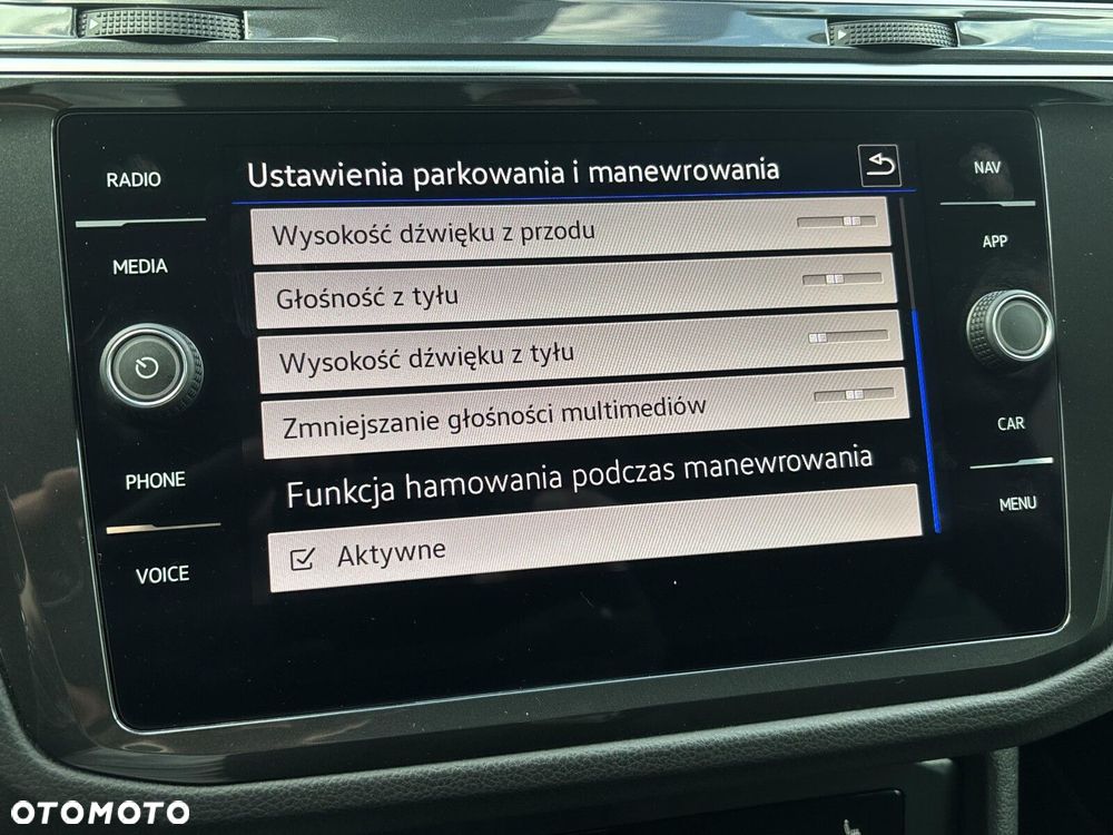 Volkswagen Tiguan - 30