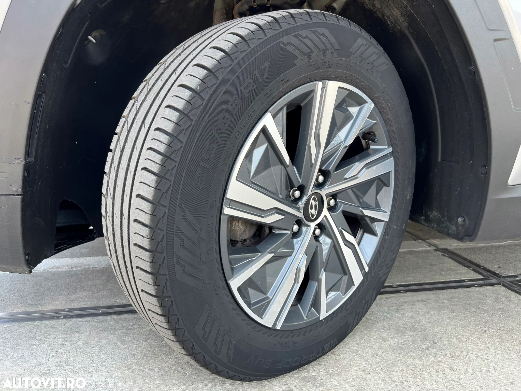 Hyundai Tucson 1.6 l 150 CP 4WD 6MT Style+ - 30