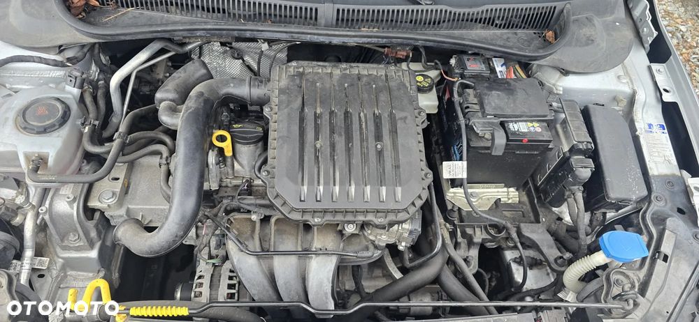 Volkswagen Polo 1.0 Comfortline - 26