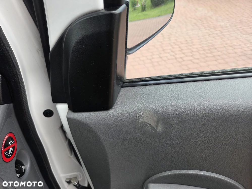 Nissan NV200 - 18