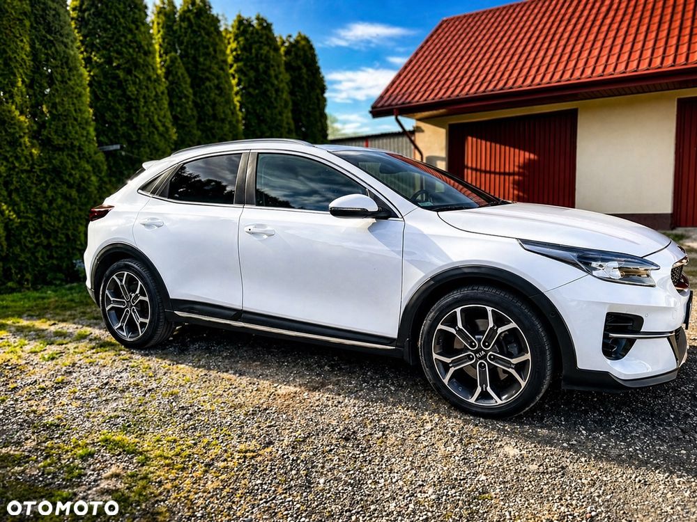 Kia XCeed 1.6 T-GDI L Business Line DCT - 1