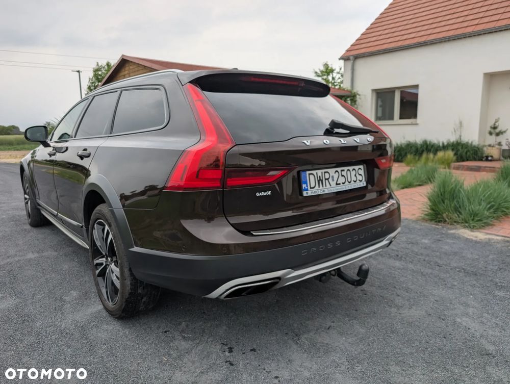 Volvo V90 D5 AWD Inscription - 6