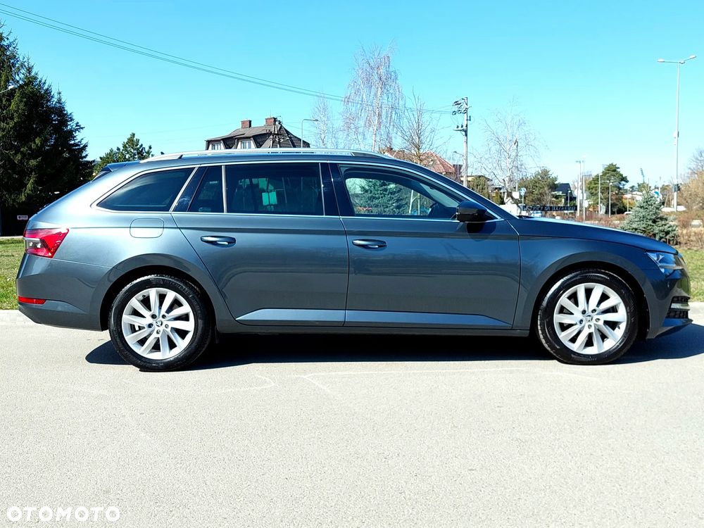 Skoda Superb 2.0 TDI SCR Ambition DSG - 4