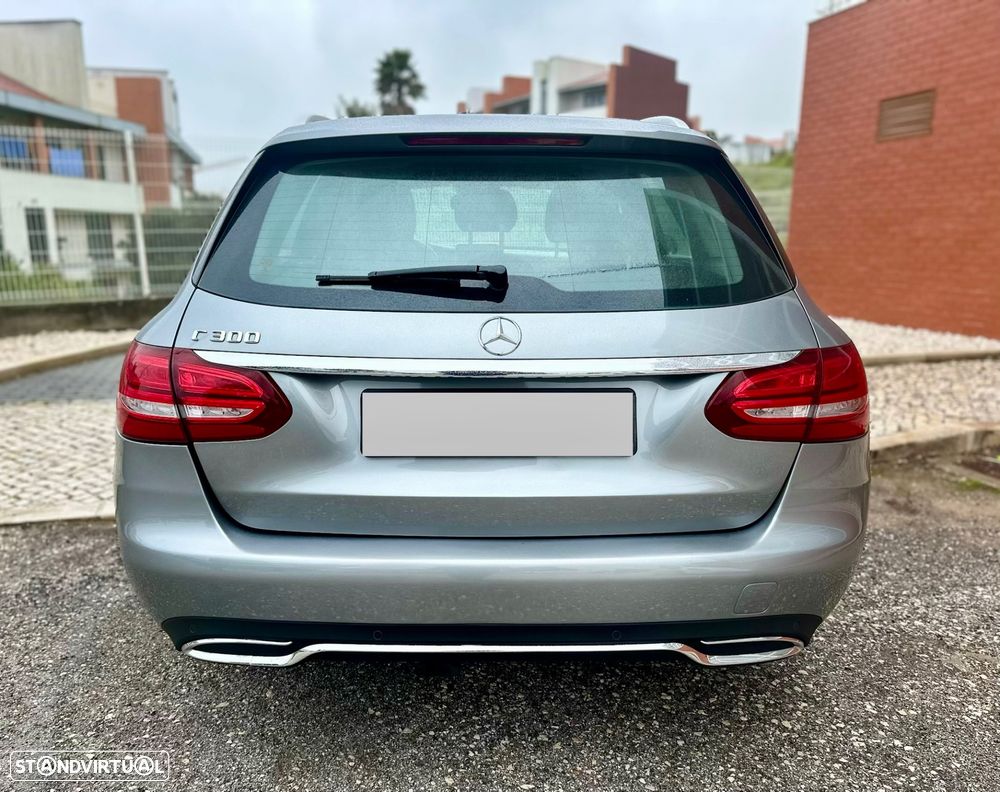 Mercedes-Benz C 300 h Avantgarde - 12