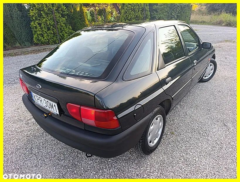 Ford Escort 1.3 CL - 4