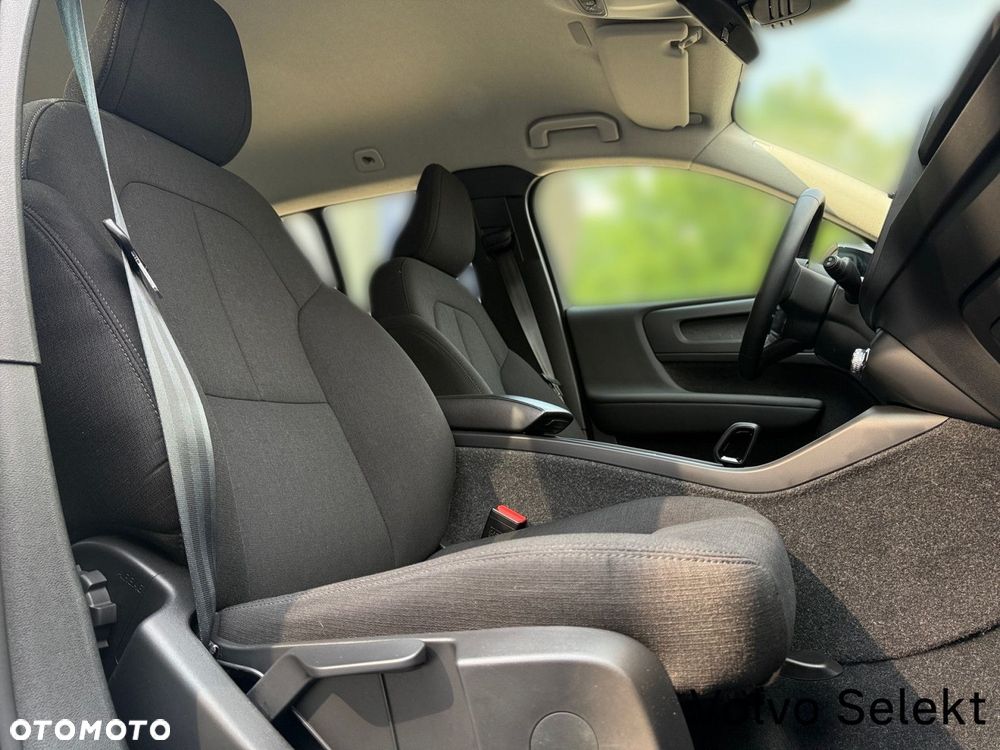 Volvo XC 40 - 26