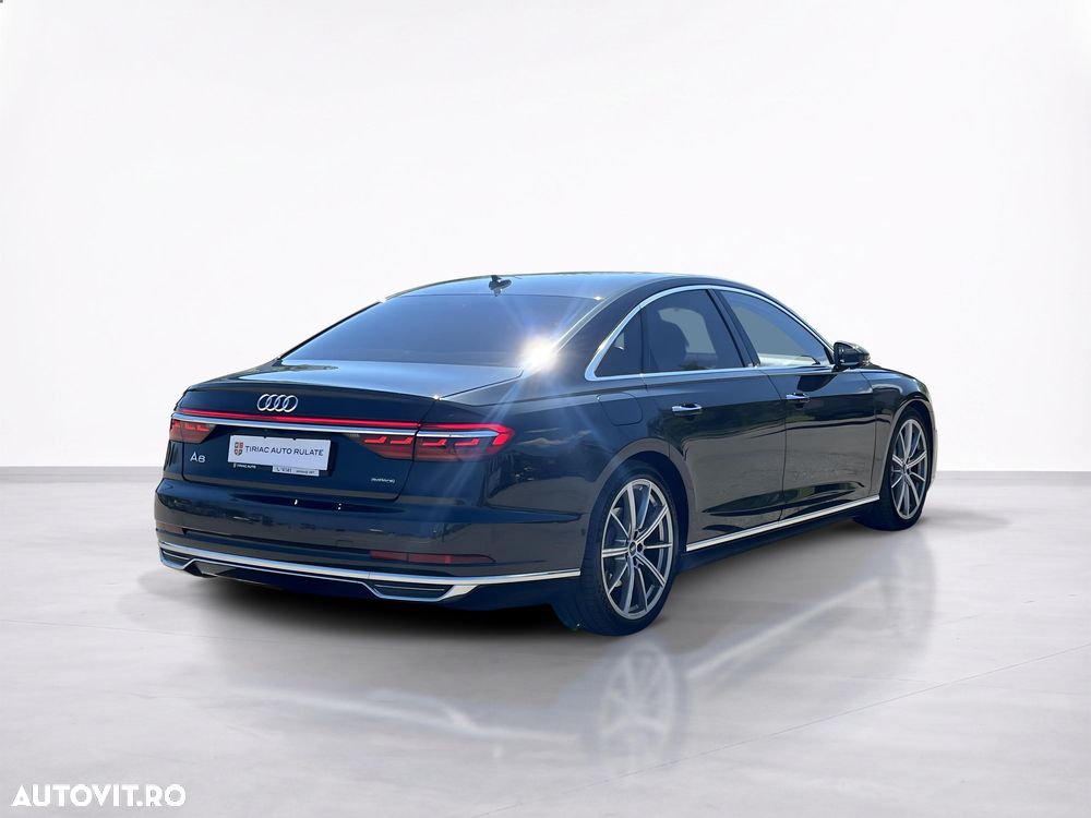 Audi A8 - 6