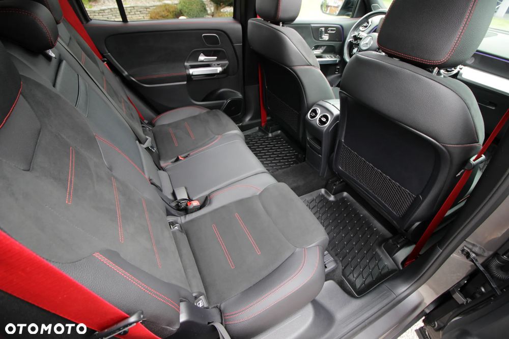 Mercedes-Benz GLB AMG 35 4-Matic - 14