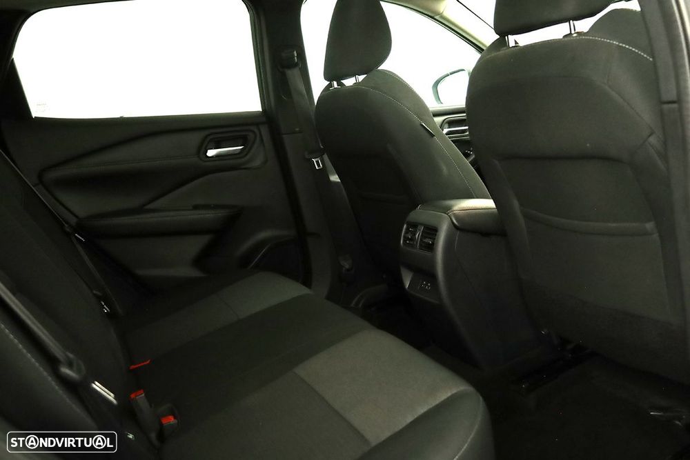 Nissan Qashqai 1.3 DIG-T N-Connecta - 21