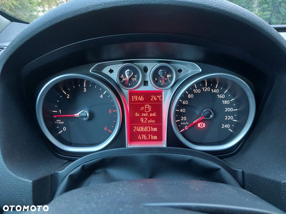 Ford Kuga 2.0 TDCi Titanium - 10