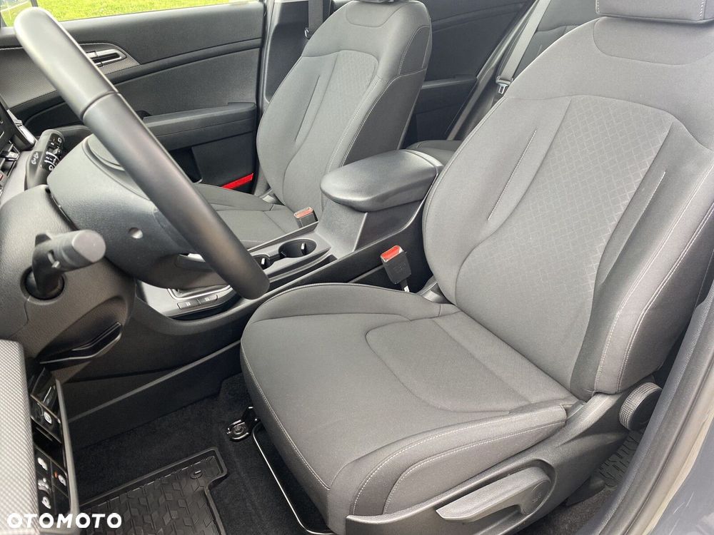 Kia Sportage - 10