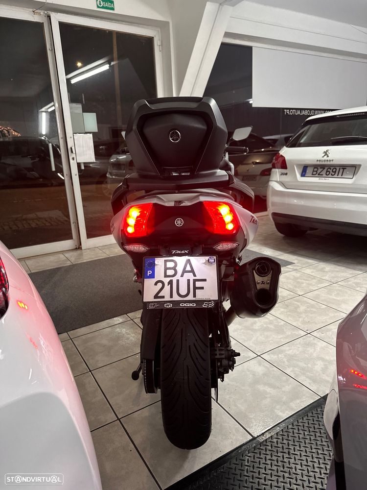Yamaha TMAX 530 DX - 15