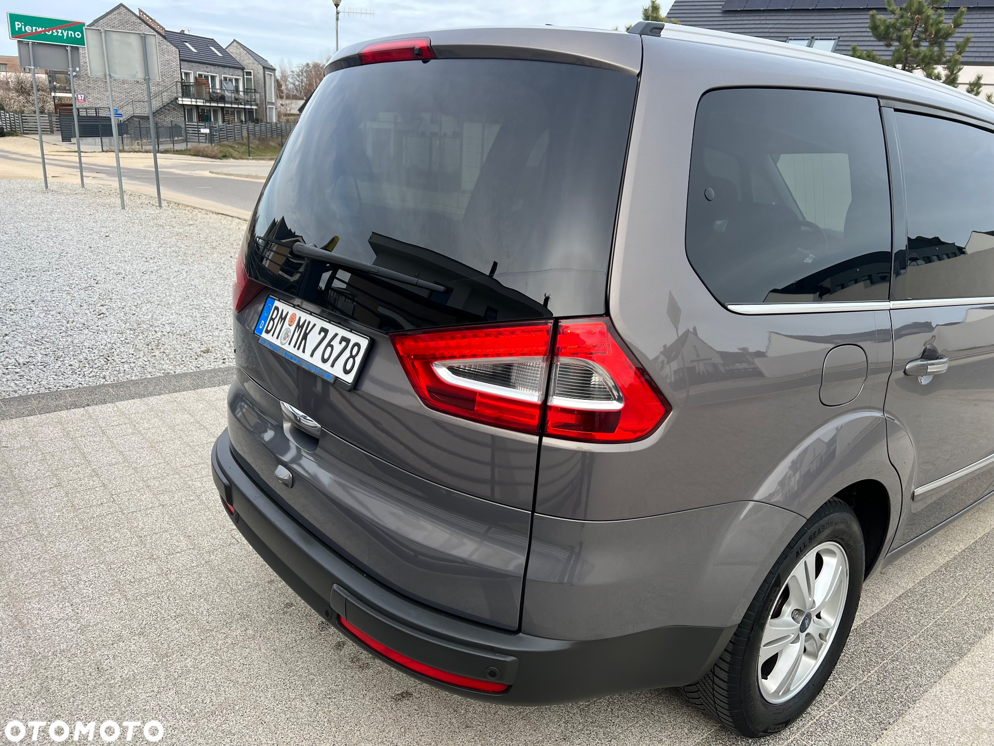Ford Galaxy 2.2 TDCi Titanium - 12