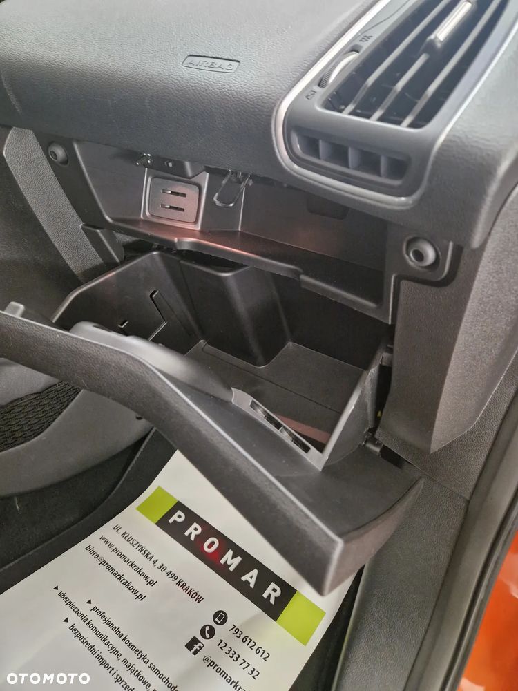 Ford B-MAX 1.6 Titanium - 28