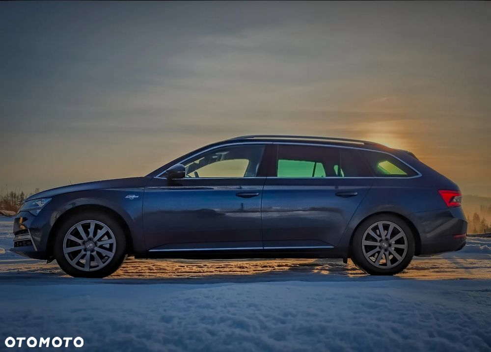 Skoda Superb 2.0 TDI DSG L&K - 2