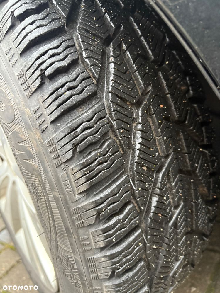 BMW Seria 5 525d - 8