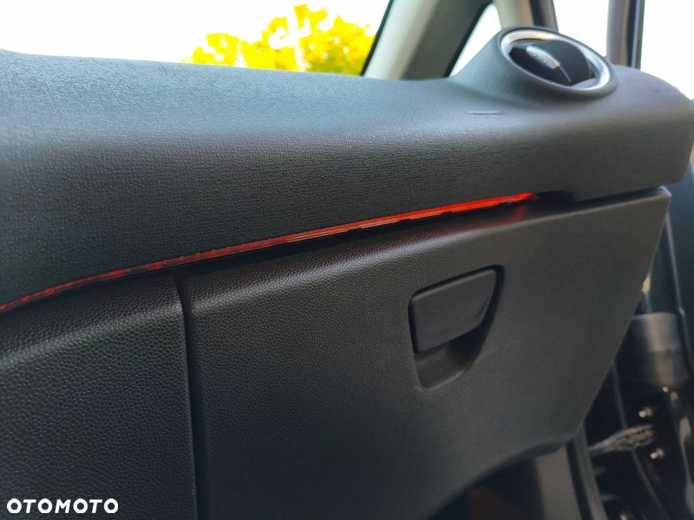 Ford Fiesta - 15
