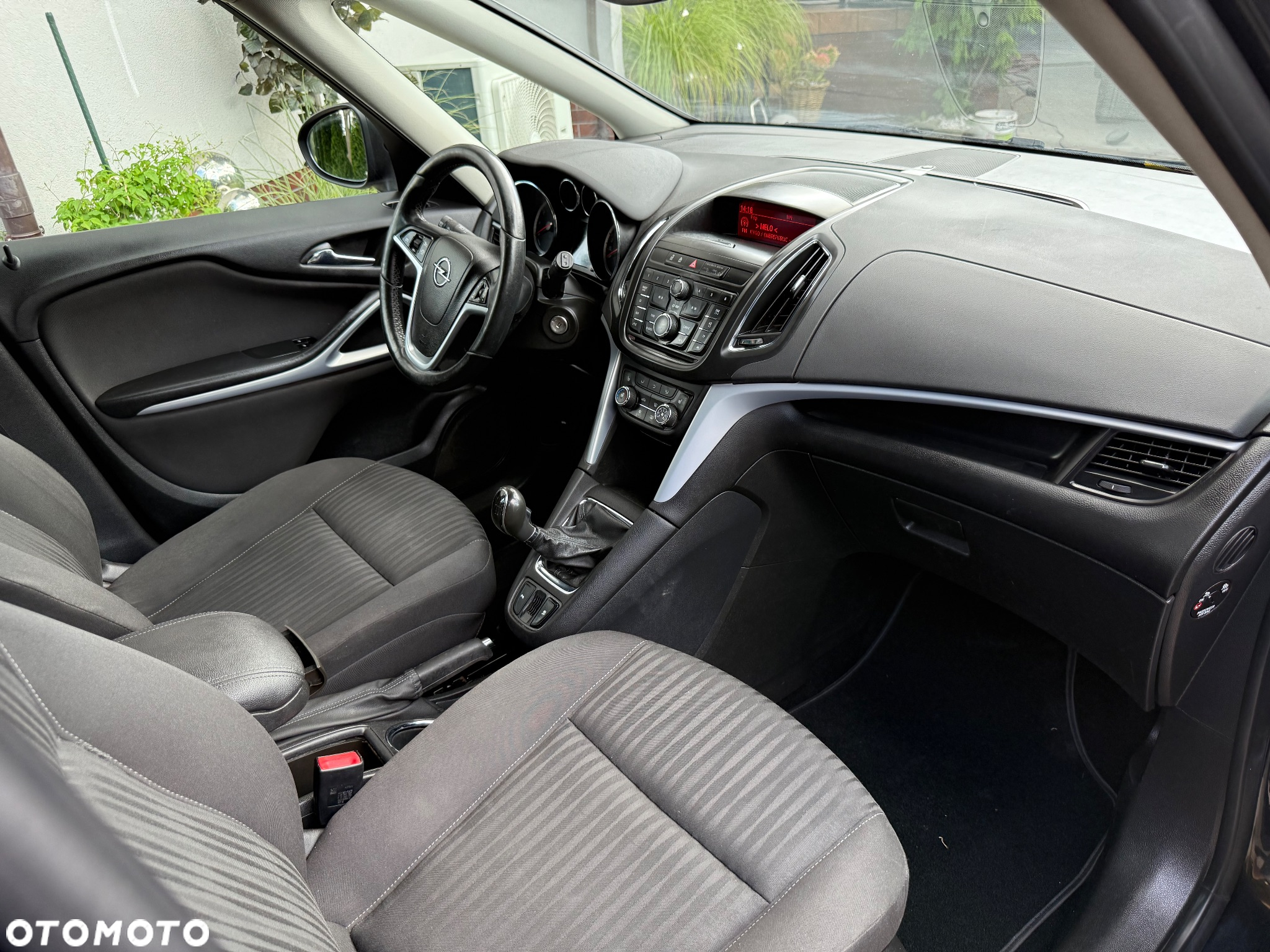 Opel Zafira 1.4 Turbo Edition - 8