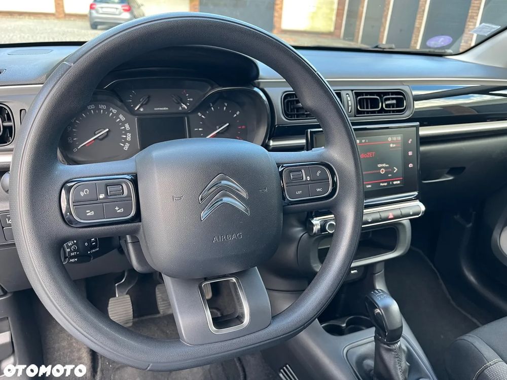Citroën C3 Pure Tech 82 SHINE - 16