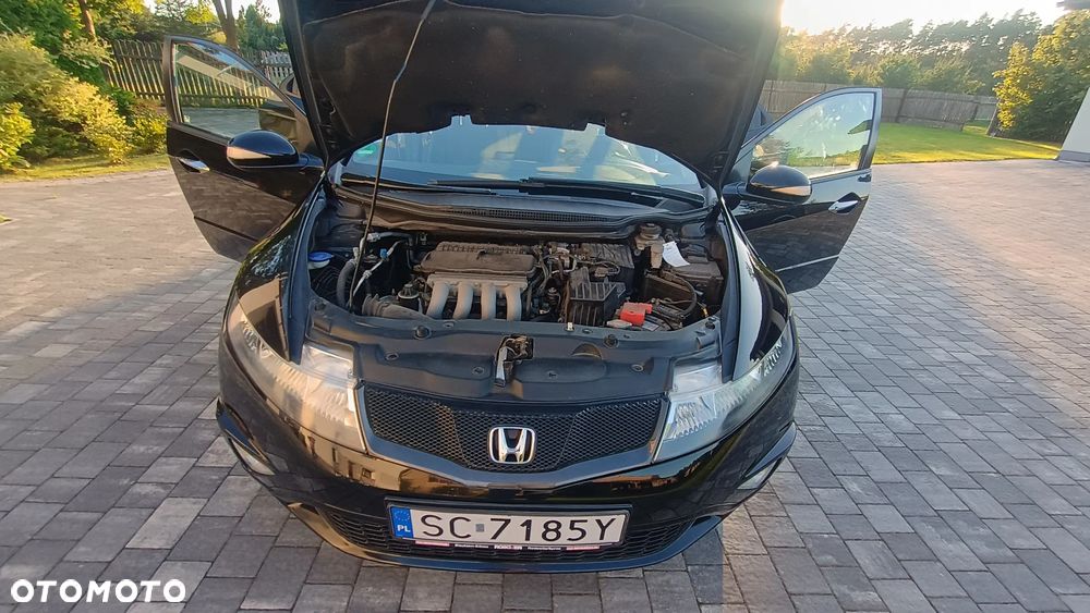 Honda Civic 1.4 i-VTEC - 12
