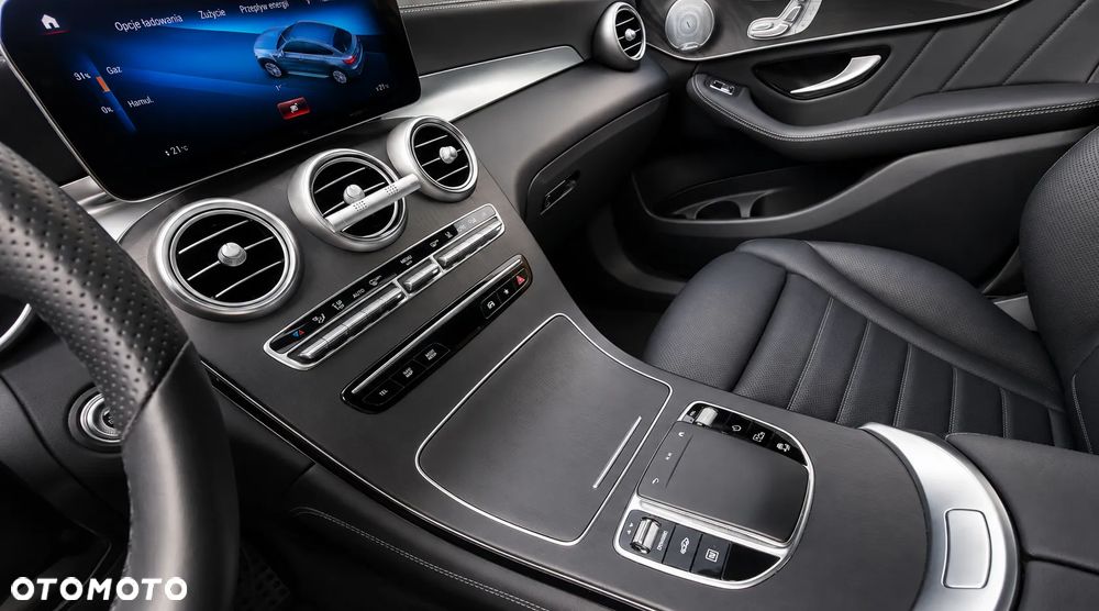 Mercedes-Benz GLC - 7