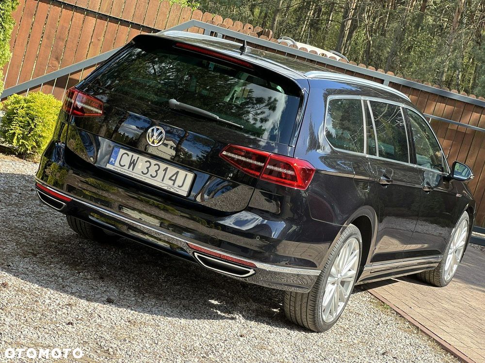 Volkswagen Passat - 22