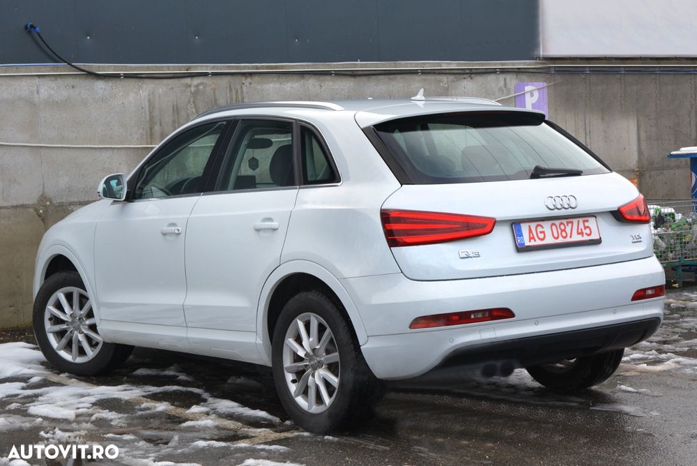 Audi Q3 2.0 TDI Quattro S tronic - 4