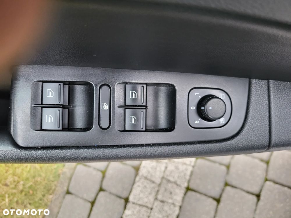 Skoda Superb 2.0 TDI Exclusive - 8