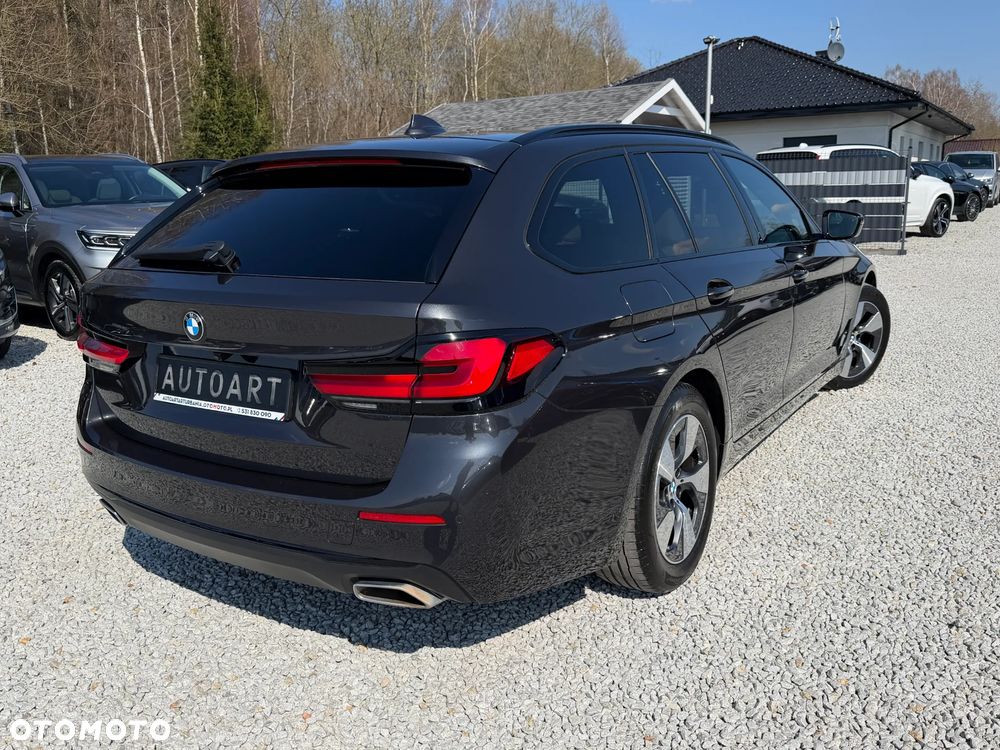 BMW Seria 5 520d Luxury Line - 17