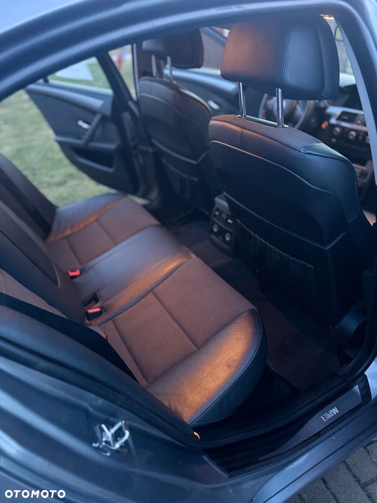 BMW Seria 5 - 11