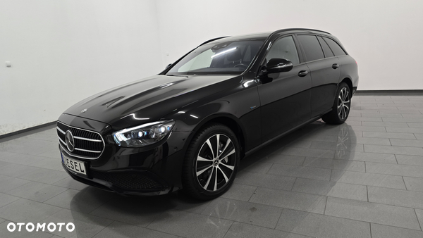 Mercedes-Benz Klasa E 300 de 4Matic T 9G-TRONIC AMG Line