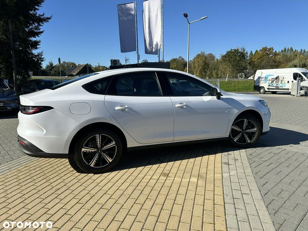 BYD Seal 5 - 8