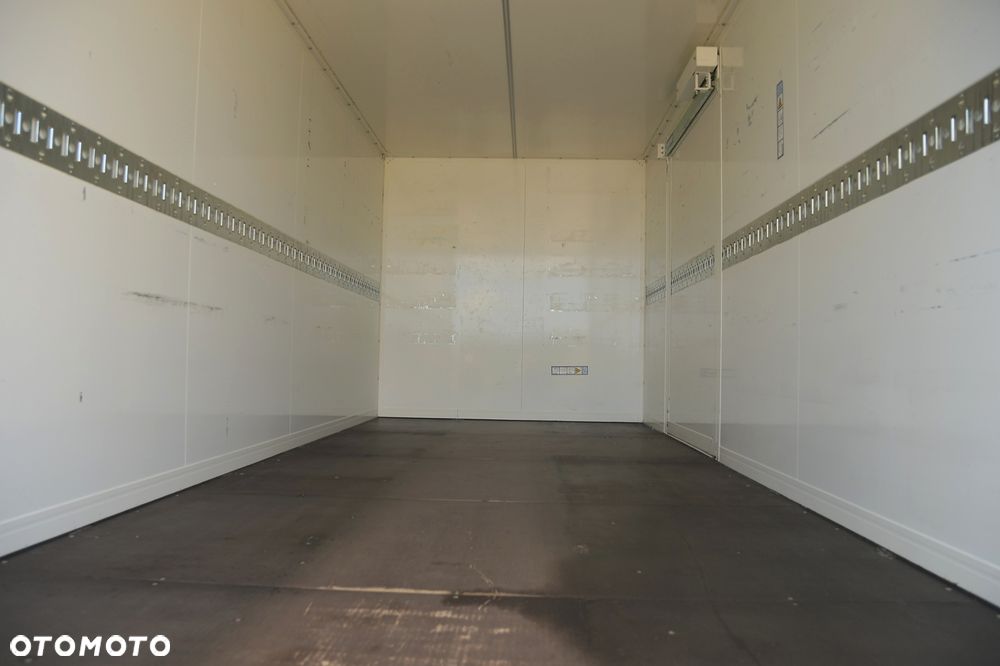 Iveco DAILY=65-180=KONTENER=5.20M=10EP - 36