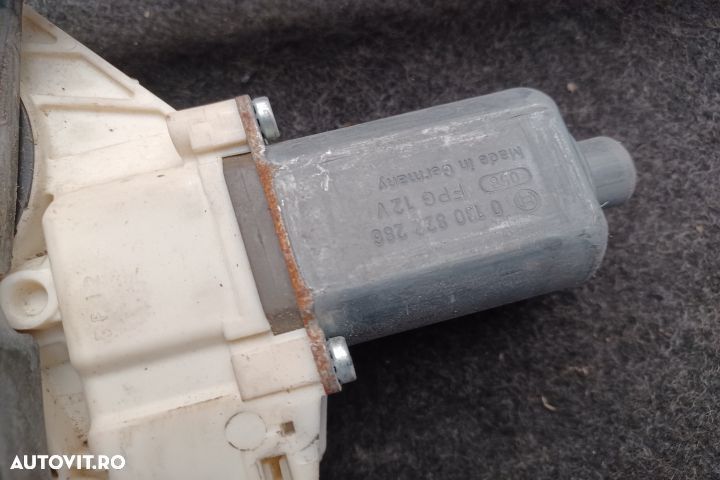 Macara geam fata dreapta electrica 0130822286 0130822286 Ford S-Max 1 - 4