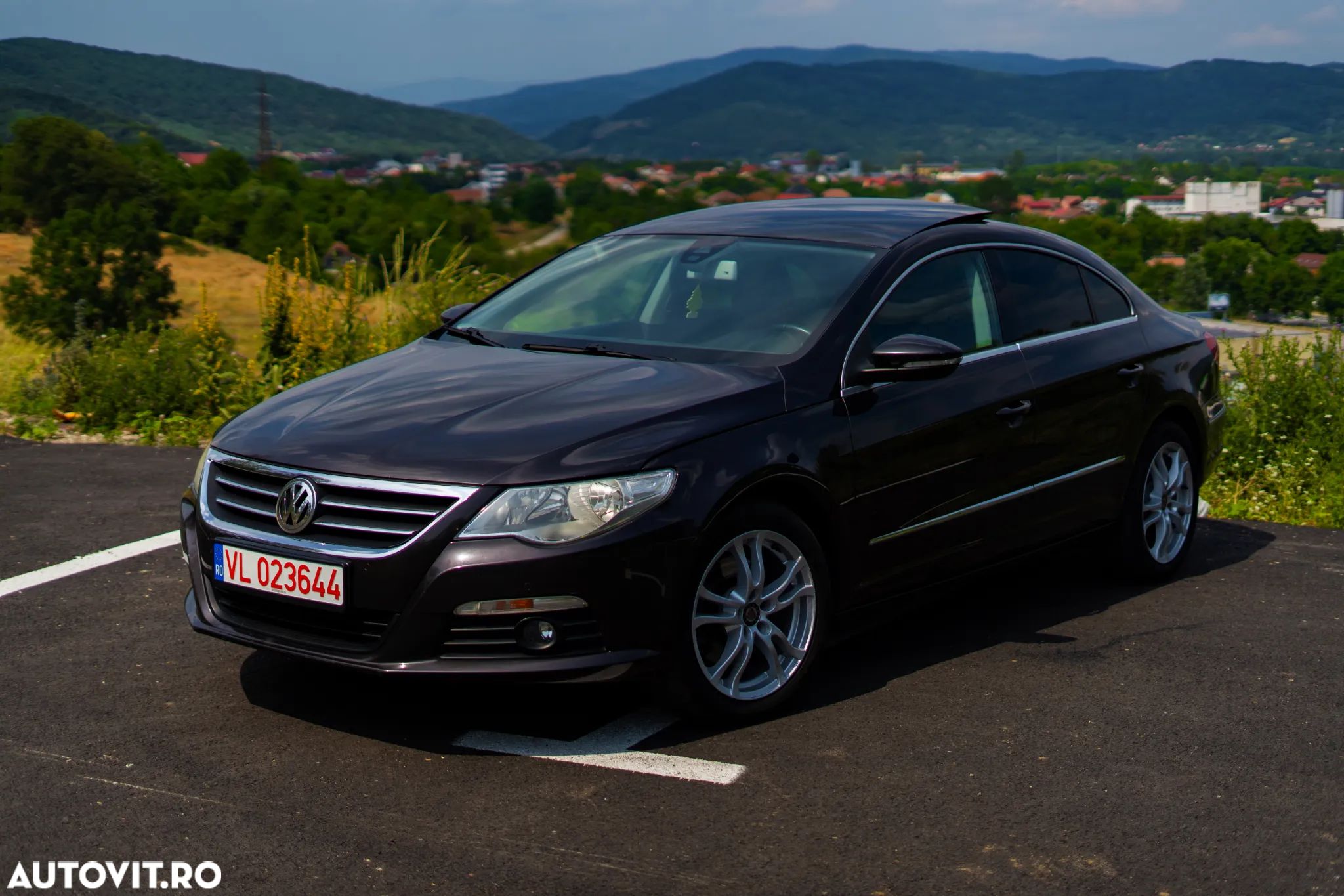 Volkswagen Passat CC 2.0 TDI BlueMotion Technology - 1