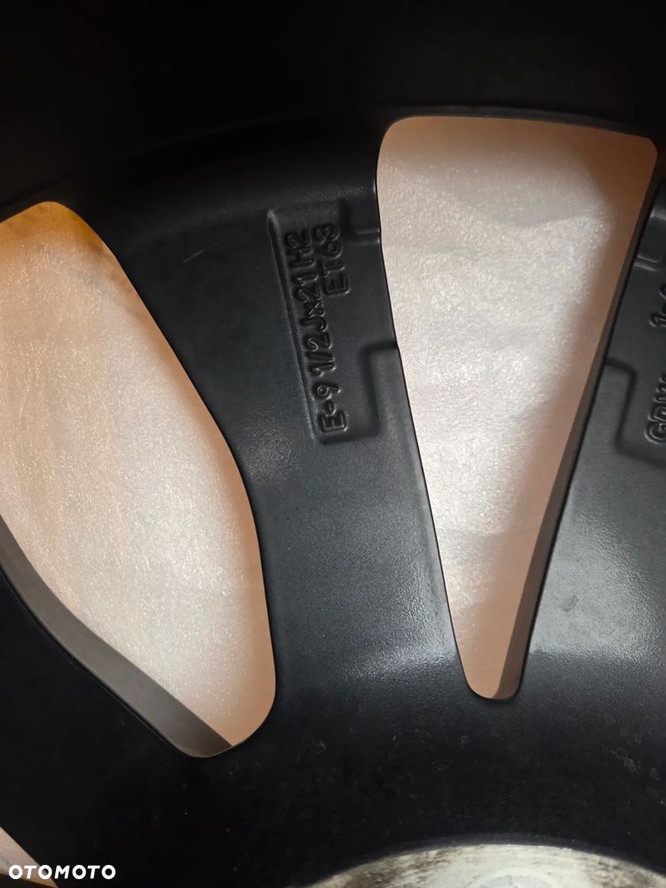 Felga Aluminiowa Audi A6 e-tron RS C9 21 Cali 85E601025AQ E- 9,1/2Jx21H2 ET 63 - 14