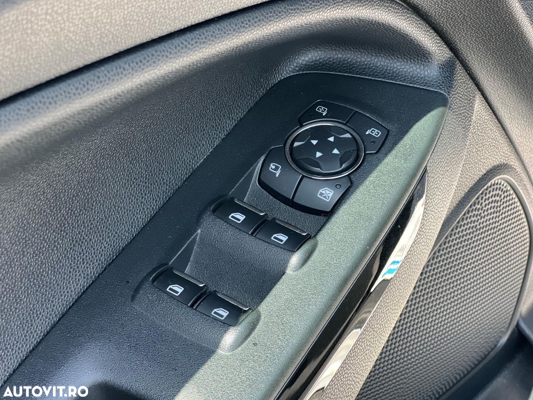 Ford EcoSport - 26